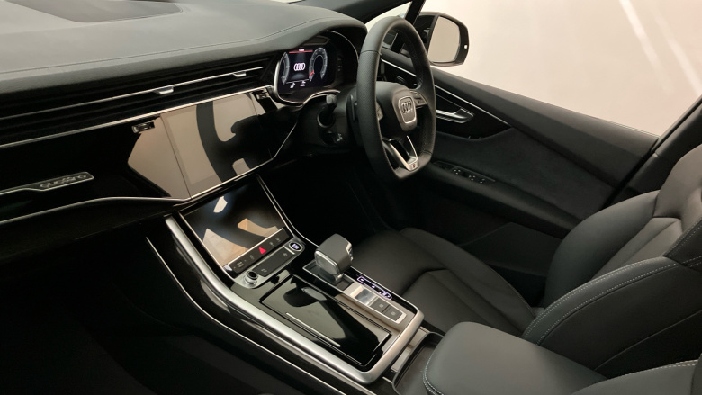 Audi Q7 3.0 TDI Quattro 286 Black Edition 5dr Tiptronic Diesel Estate